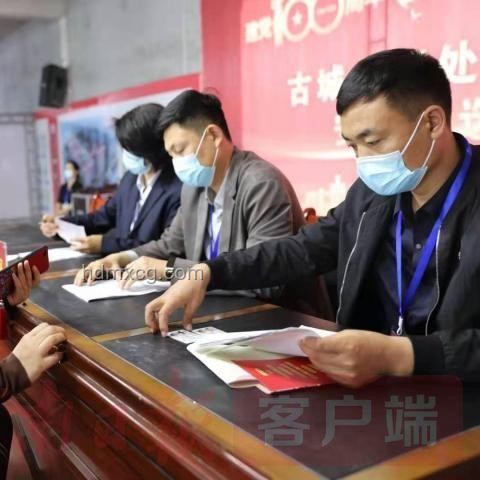 专家公信力重塑：应对预测失误与言论争议的解决方案