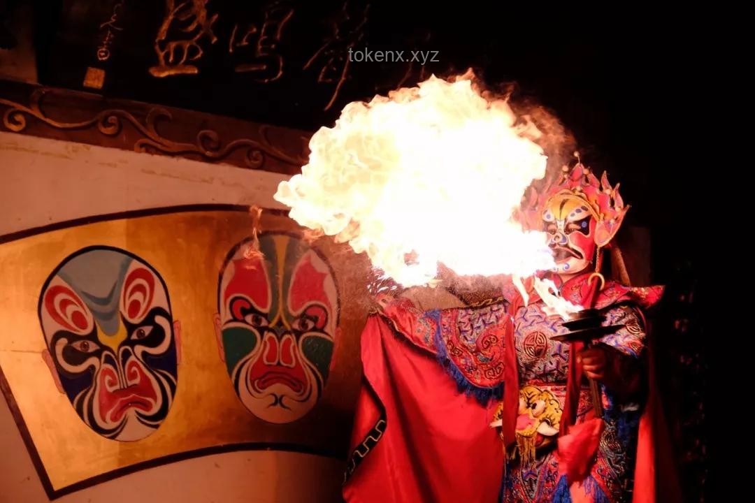 非遗元素变妆：文化传承与现代审美的碰撞