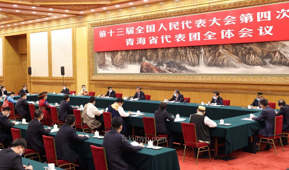 高考新视角：张雪峰“退”引发教育创新浪潮，跨界思维领航