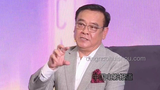 尔冬升父女年龄差热议案例研究：爱与陪伴的力量