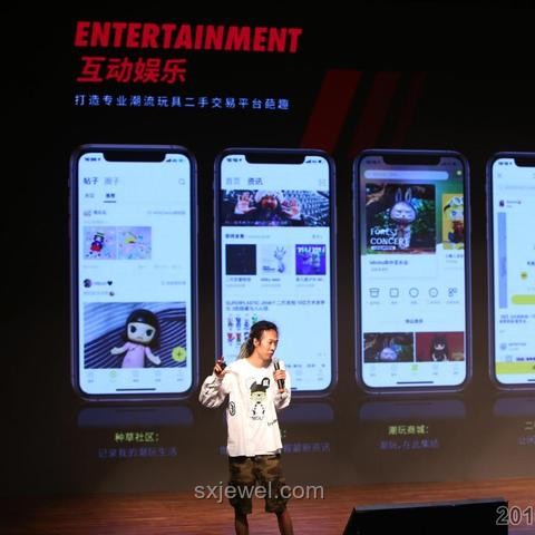 泡泡玛特创始人理念VS传统价值观：无用与永恒的深度剖析